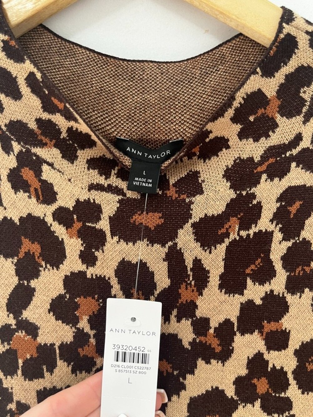NEW Ann Taylor Leopard Print Knit Midi Dress Size Large - Picture 5 of 8